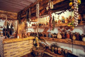 Un local tradițional din Moldova cu enoteca